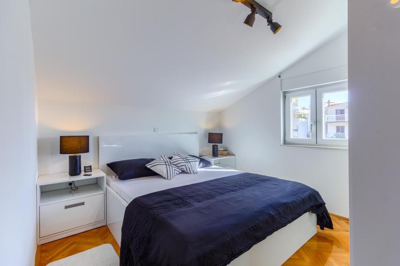Omis Wind Rose Apartment ภายนอก รูปภาพ