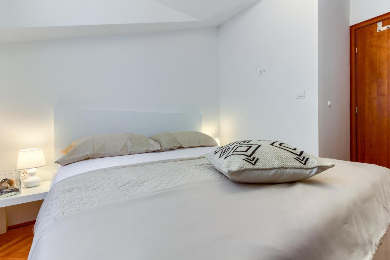 Omis Wind Rose Apartment ภายนอก รูปภาพ