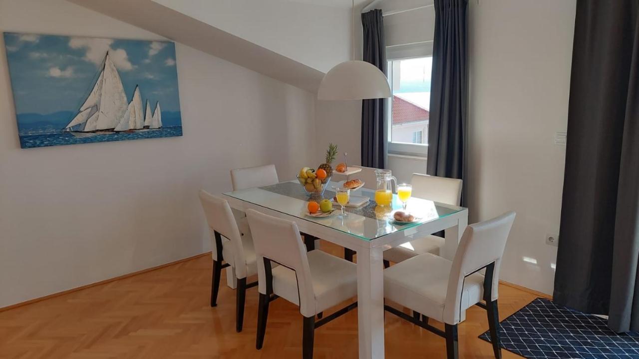 Omis Wind Rose Apartment ภายนอก รูปภาพ