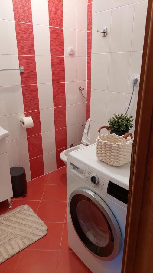 Omis Wind Rose Apartment ภายนอก รูปภาพ