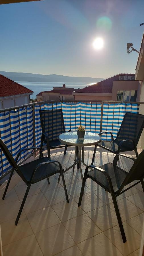 Omis Wind Rose Apartment ภายนอก รูปภาพ